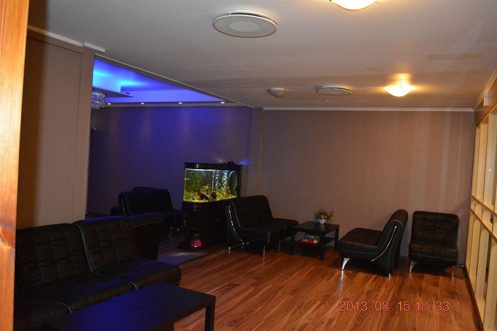 Hotell Angora Sollentuna Εξωτερικό φωτογραφία